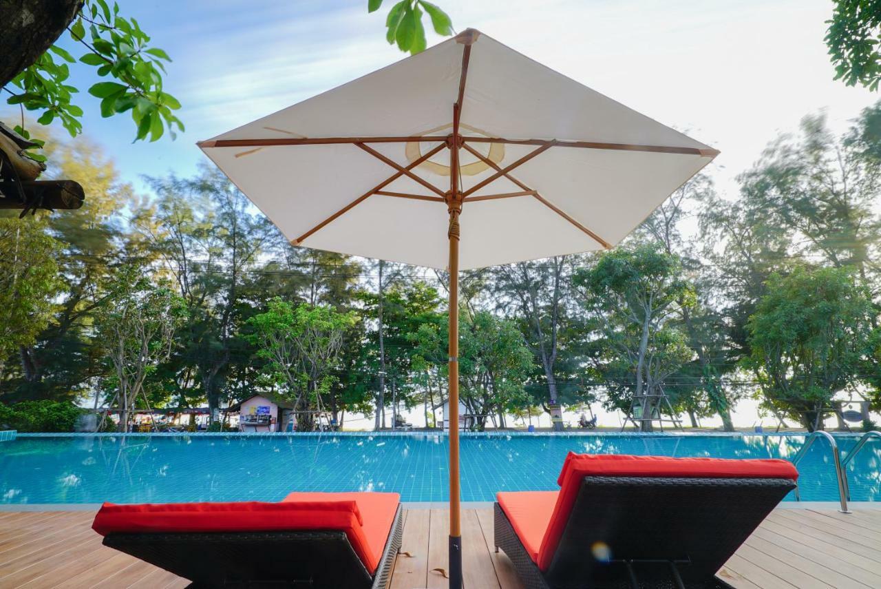 Chatnipa Beach Resort By Morseng Ban Hat Lek Exterior foto